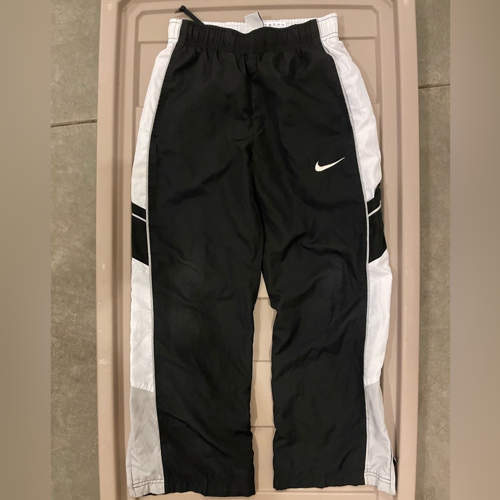 Boys Nike track pants